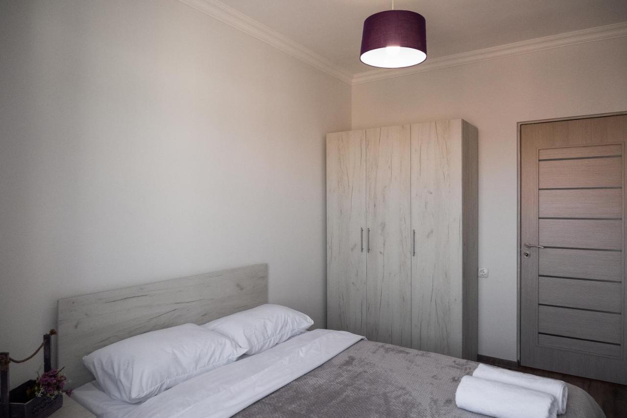 Bright Apartment On 13Th Floor Jerevan Eksteriør bilde
